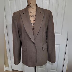 Tahari Levine Women's Classic Light Brown/Taupe Blazer